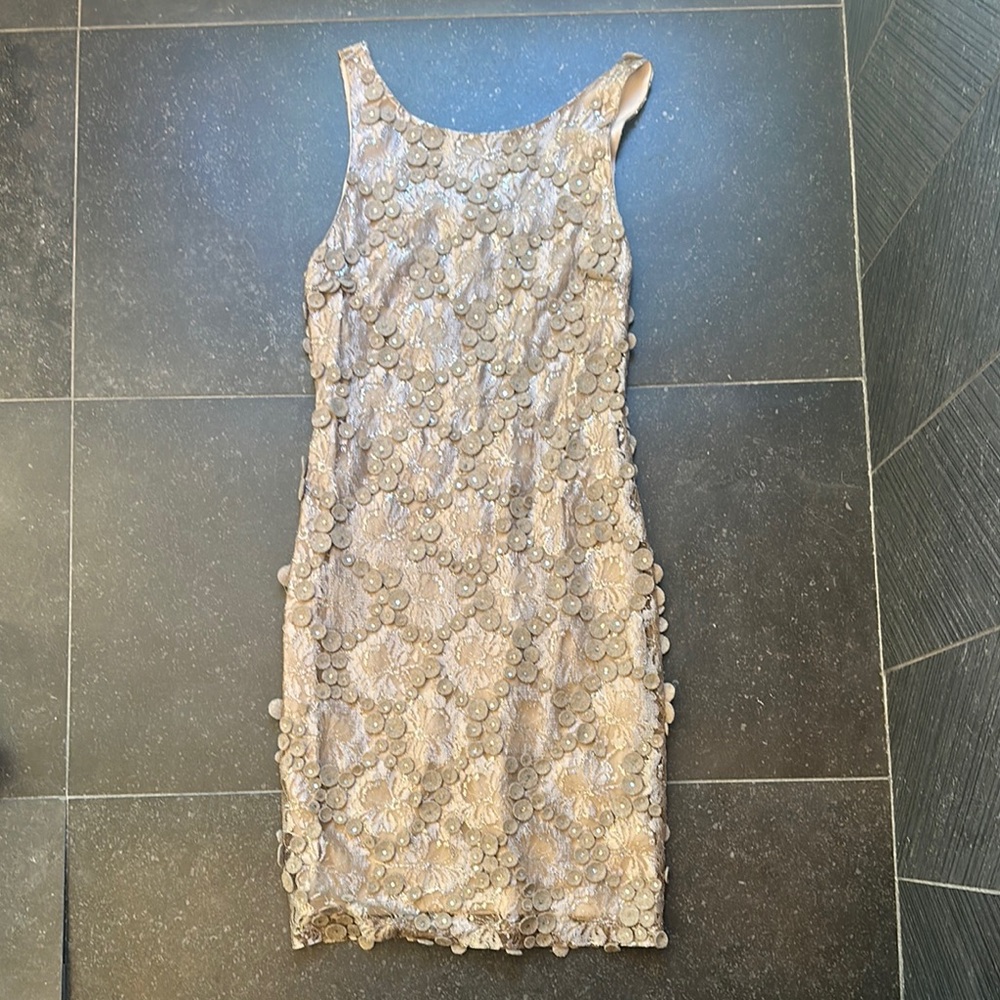 Alice + Olivia Gold Lace Embellished Silk Lined Mini Dress sz 4